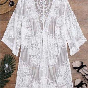 White lace kimono beach cover up ONE SIZE